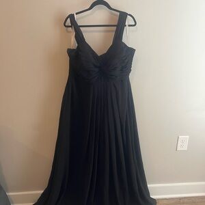 Elegant Black Evening Gown